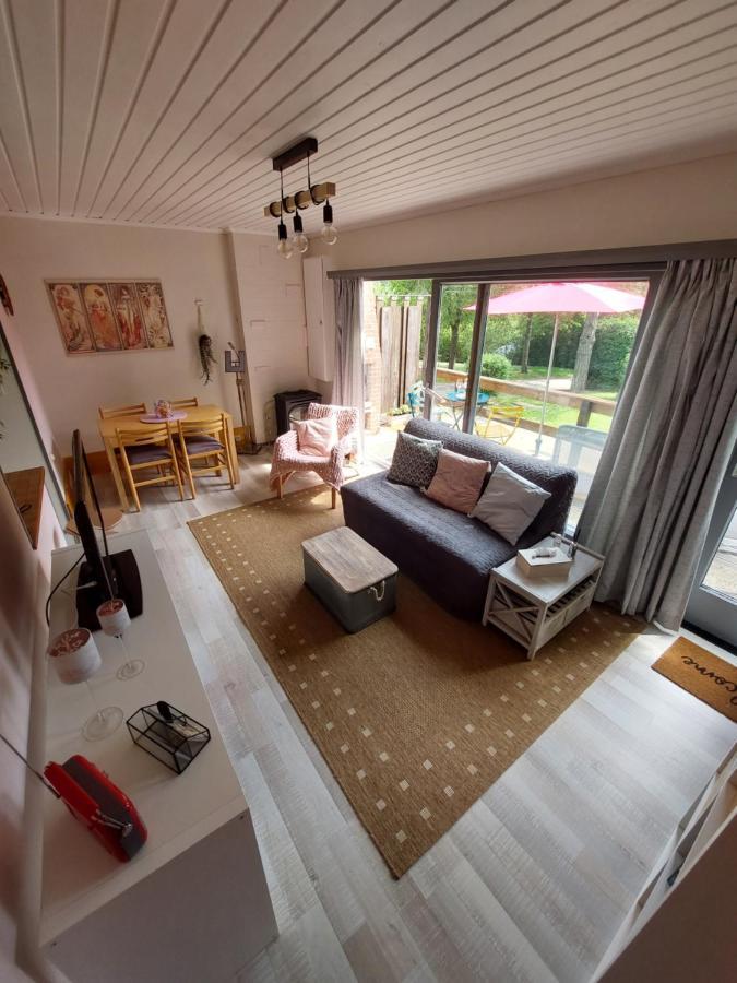 Le Petit Chalet - Bungalow Waulsort Luaran gambar